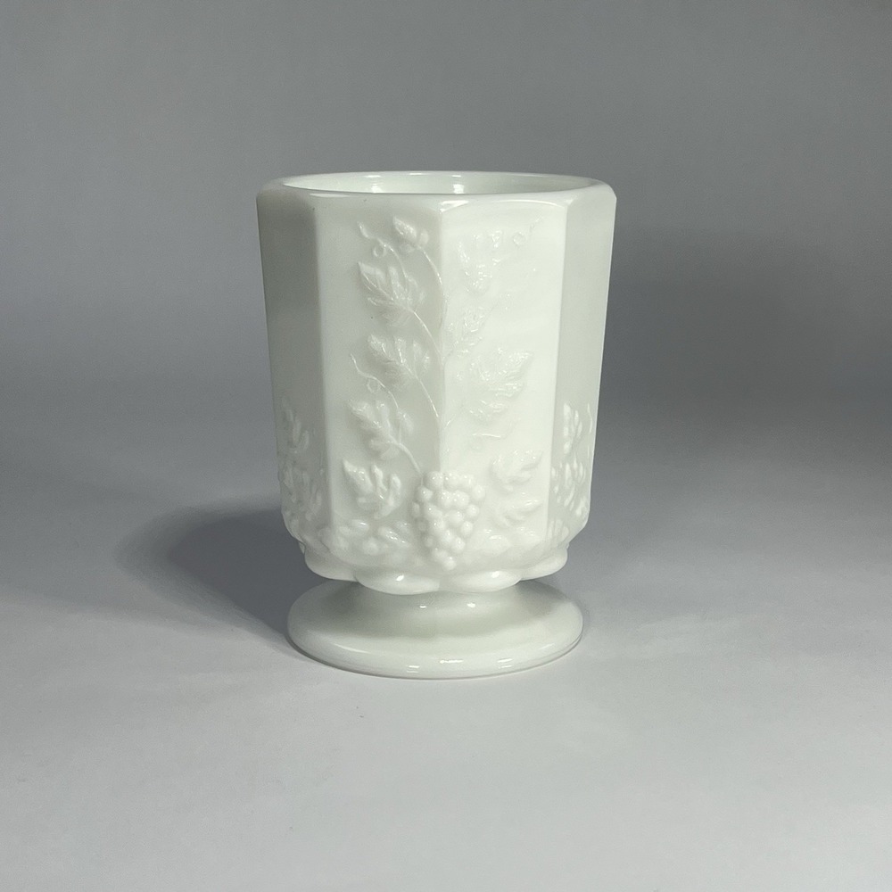 Vintage Westmoreland Milk Glass Open Sugar Bowl Cup Paneled Grape Vine USA PA 4" - Picture 3 of 11